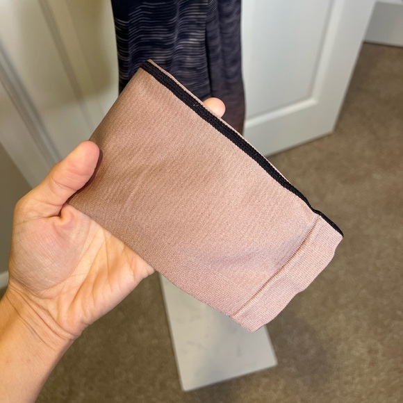 Victoria’s Secret PINK ombré striped seamless leggings - Picture 6 of 11